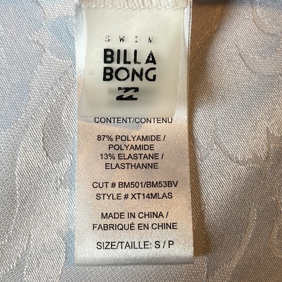 Billabong bathing suit top reversible 2 looks 1 price Sz S - Picture 4 of 4